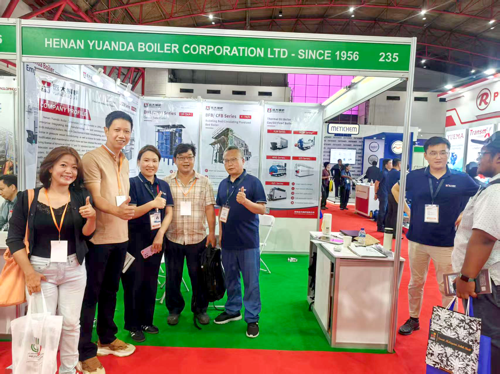 簽約儀式現(xiàn)場(chǎng)